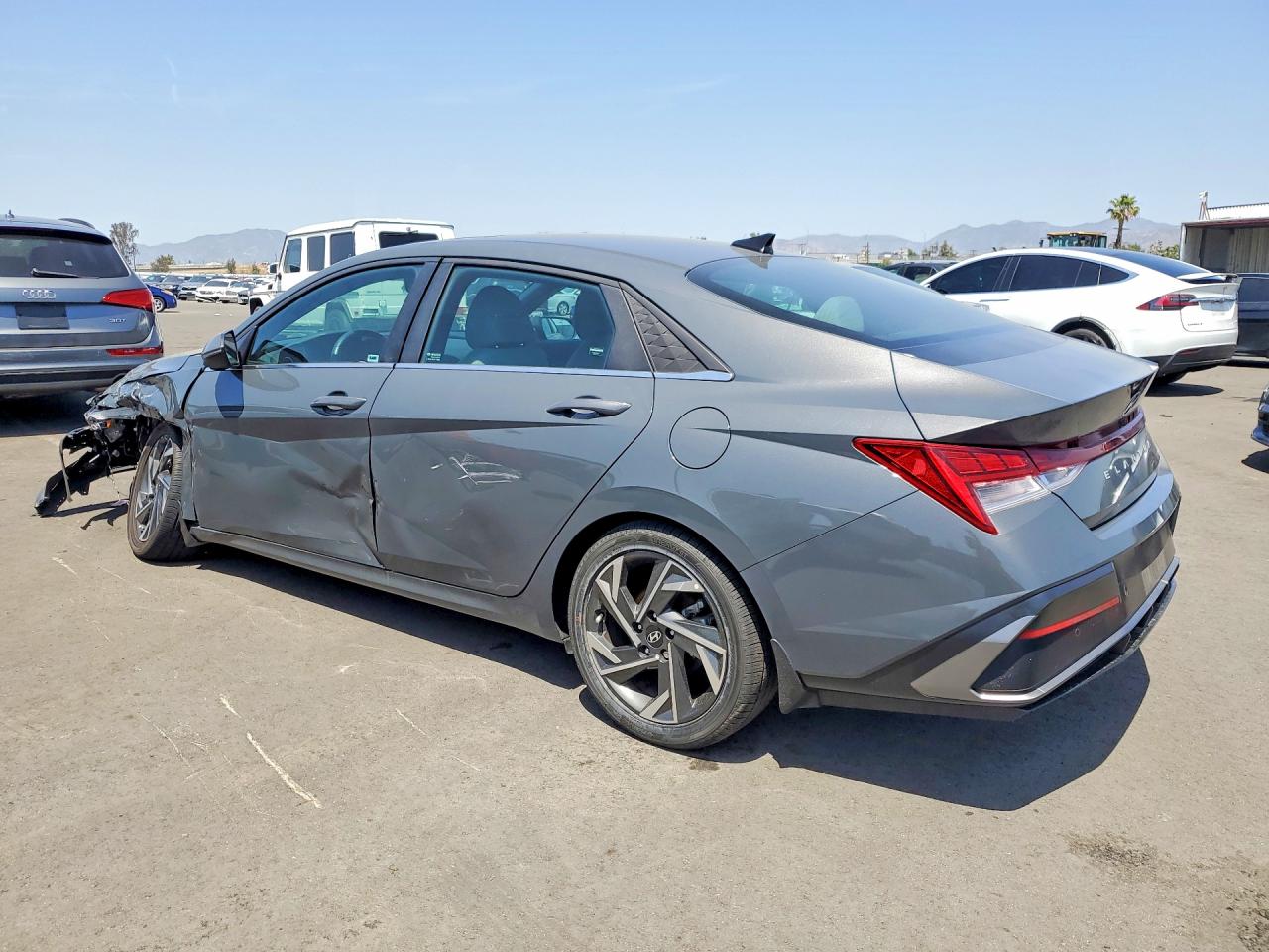 Hyundai ELANTRA Limited