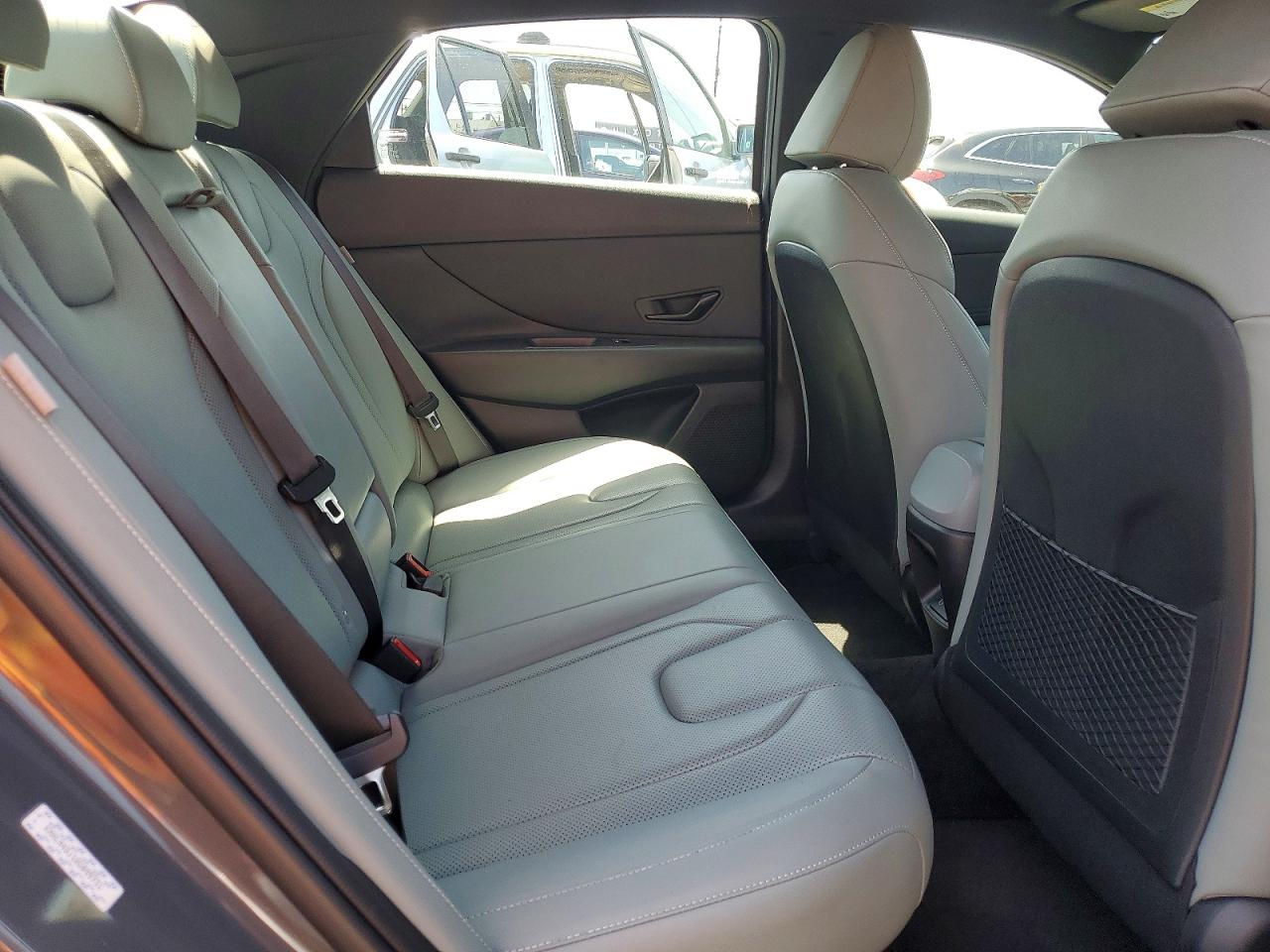 Hyundai ELANTRA Limited