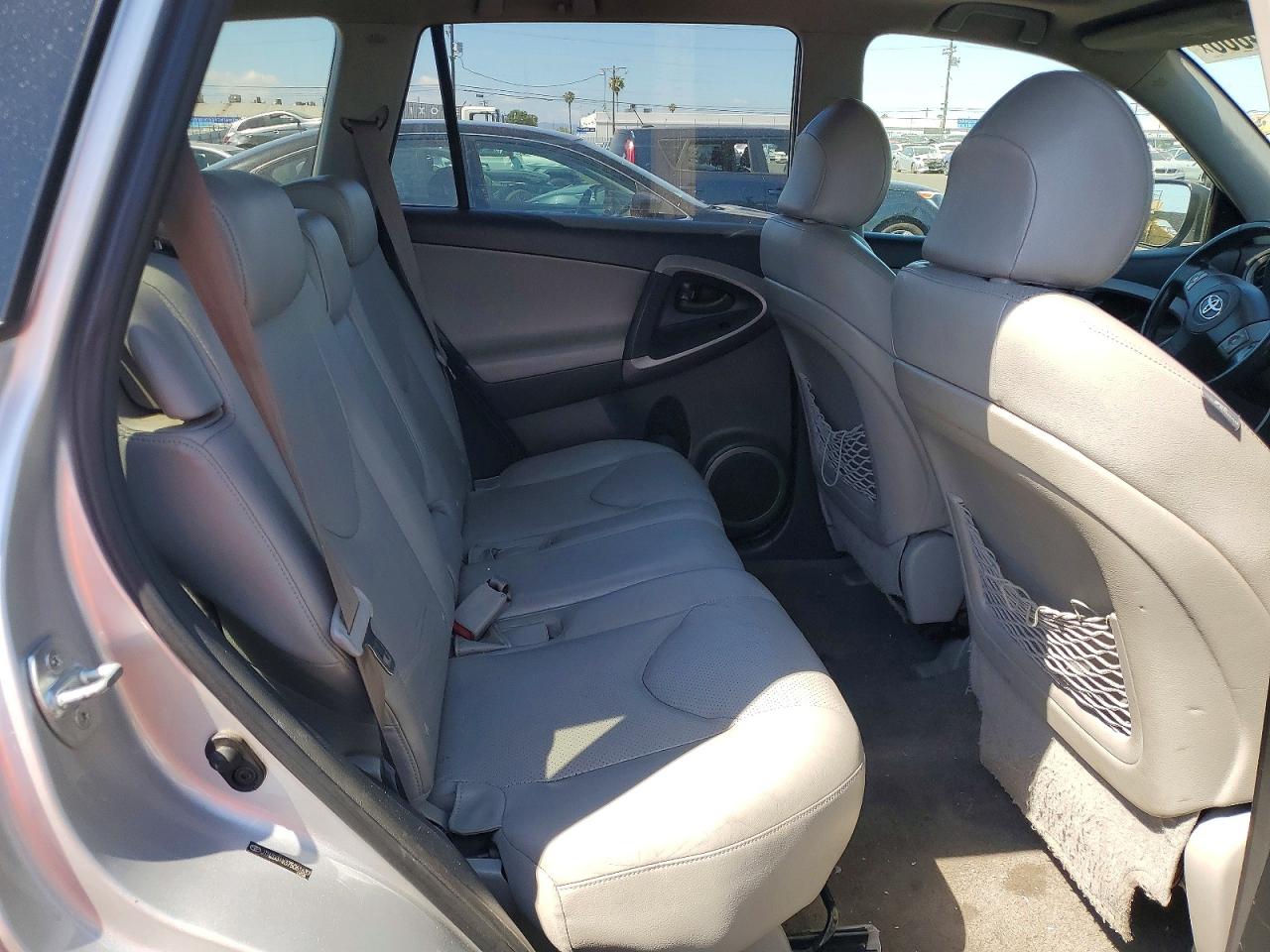 Toyota RAV4 Limited