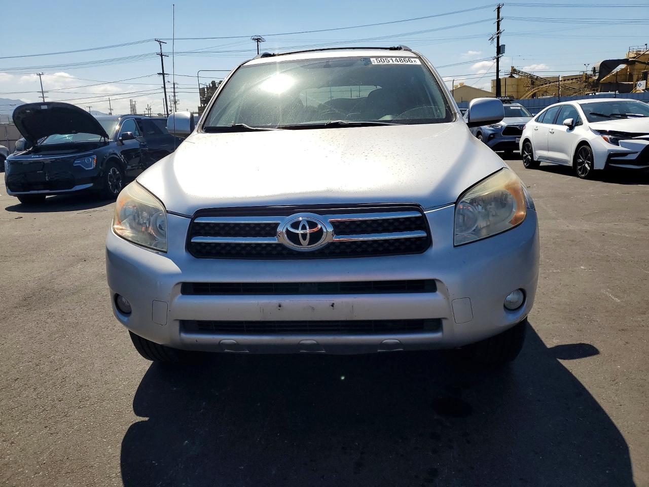 Toyota RAV4 Limited