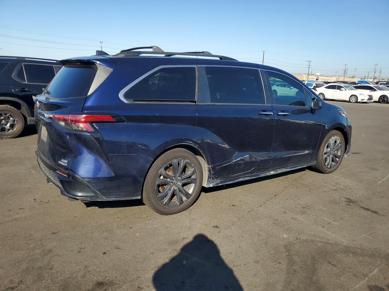 Toyota Sienna Xse