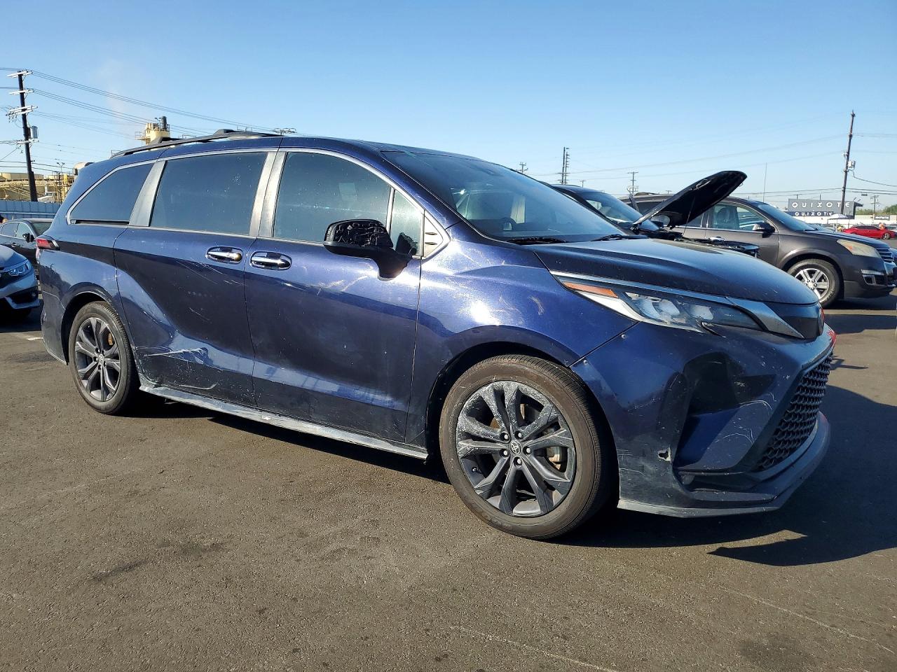 Toyota Sienna Xse