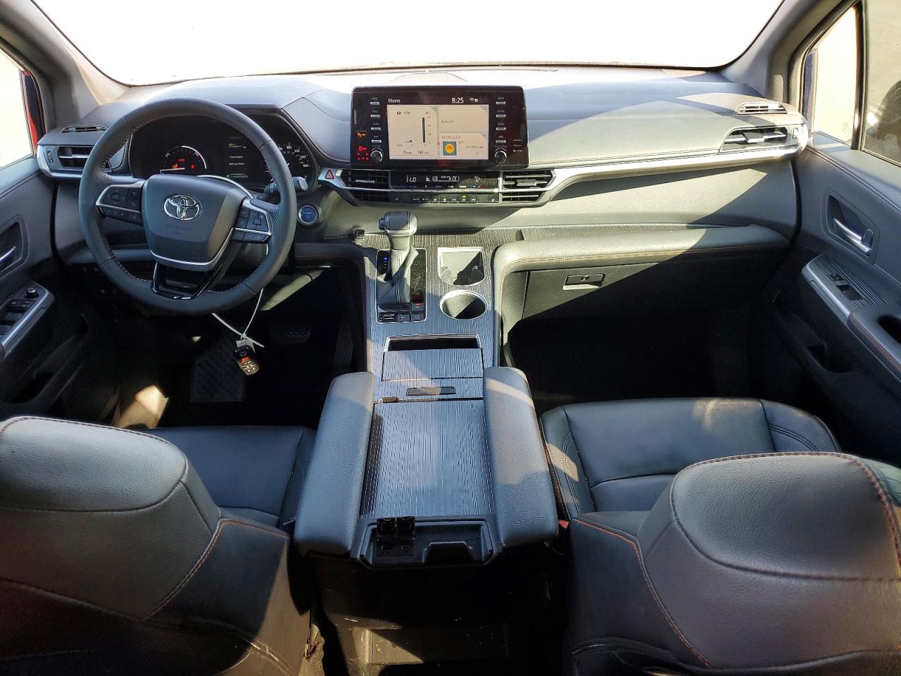 Toyota Sienna Xse