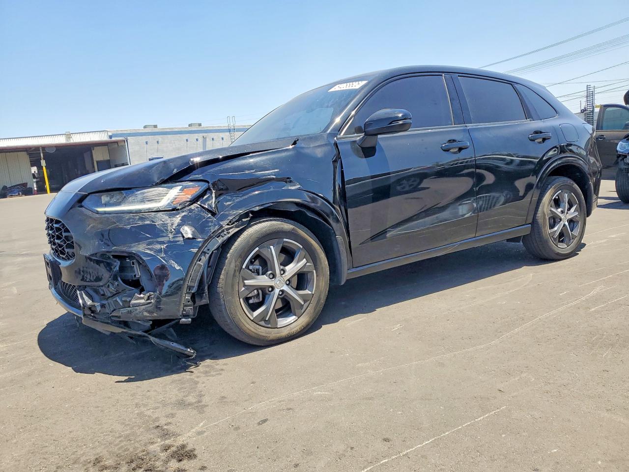 Salvage Honda HR-V Image