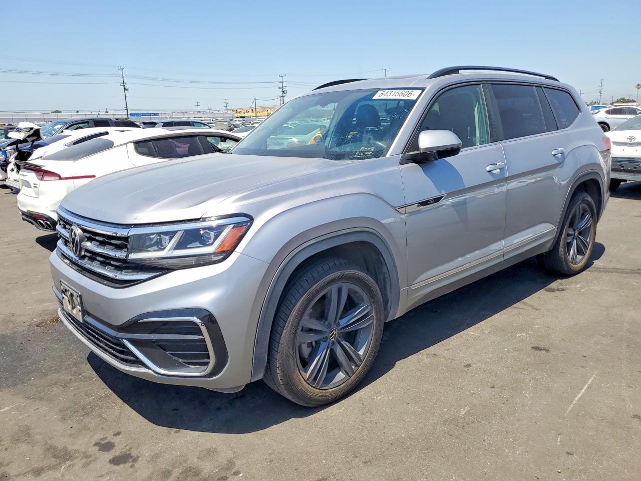Salvage Volkswagen Atlas Image