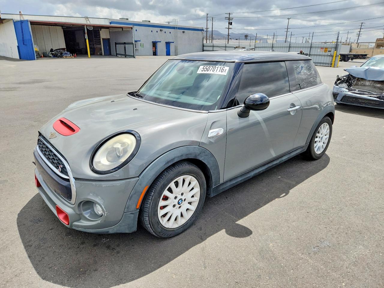 Salvage MINI Cooper Image
