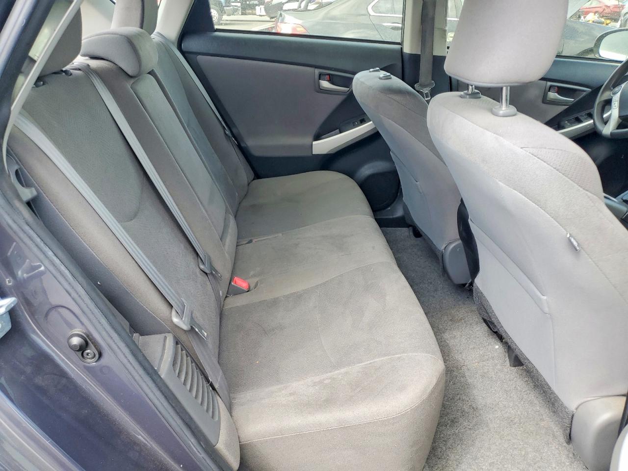 Toyota Prius Three