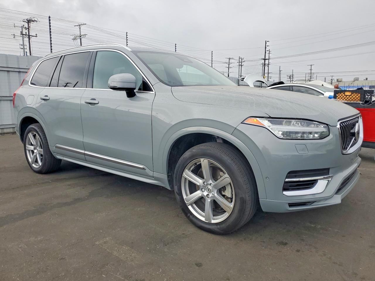 Volvo XC90 Core