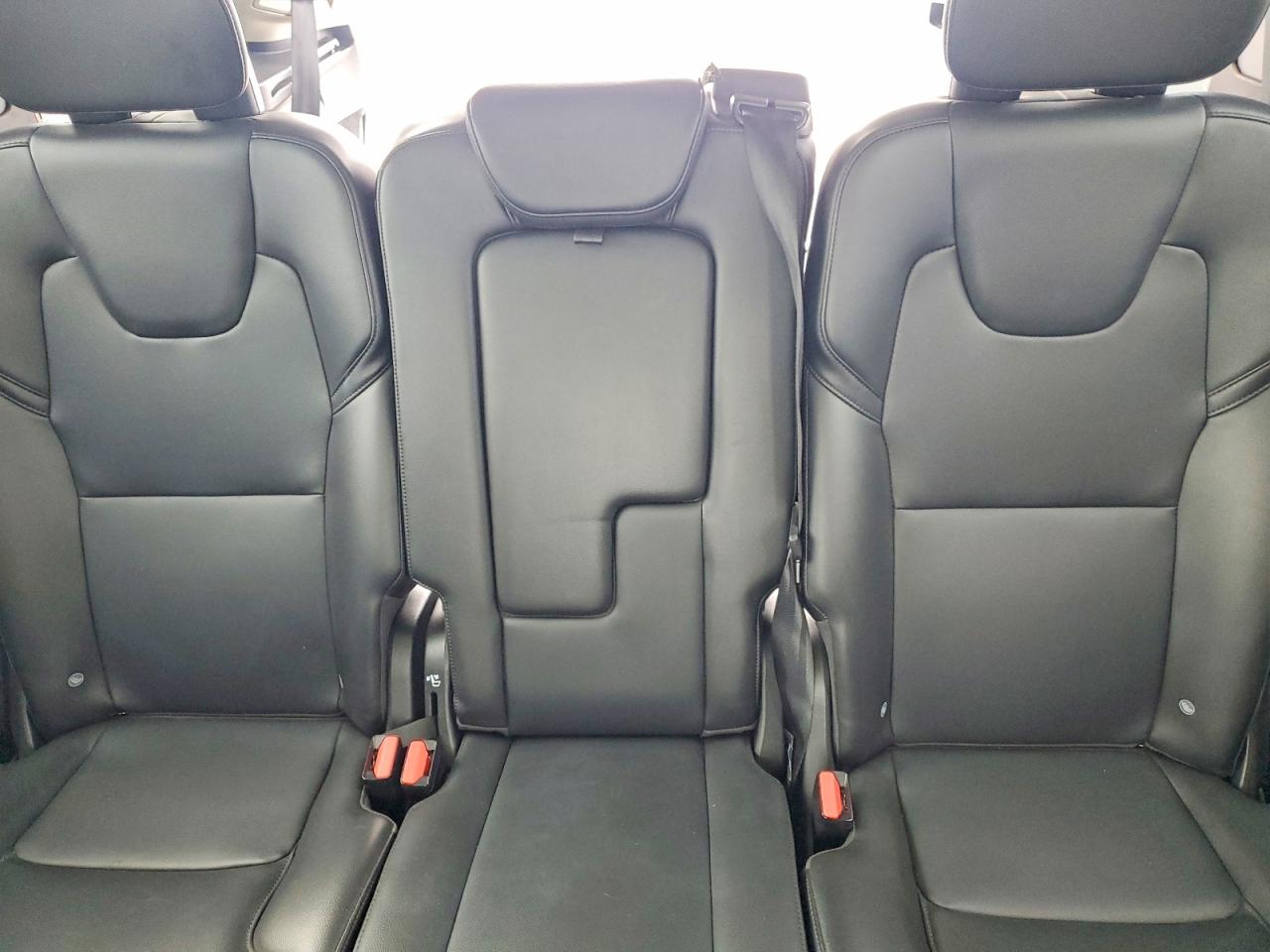 Volvo XC90 Core