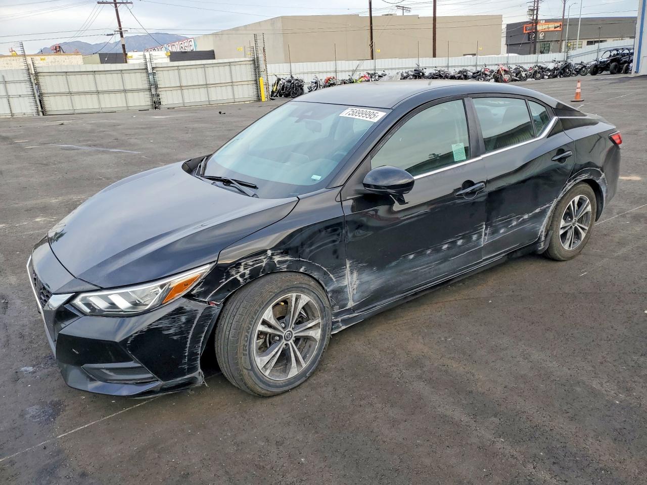 Salvage Nissan Sentra Image
