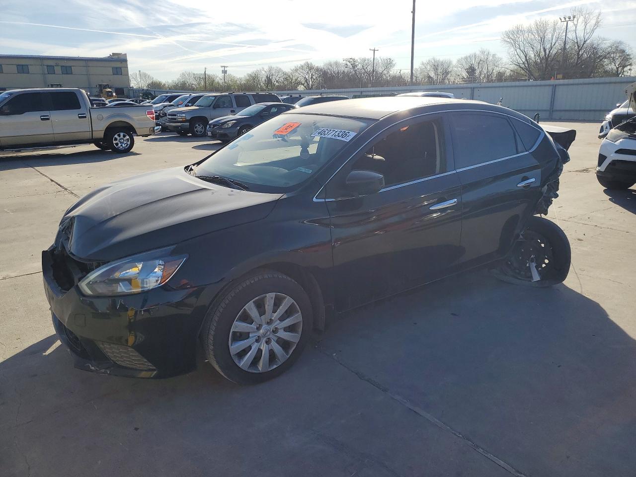 Salvage Nissan Sentra Image