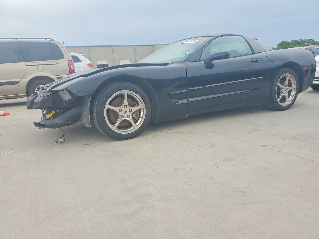 Salvage Chevrolet Corvette Image
