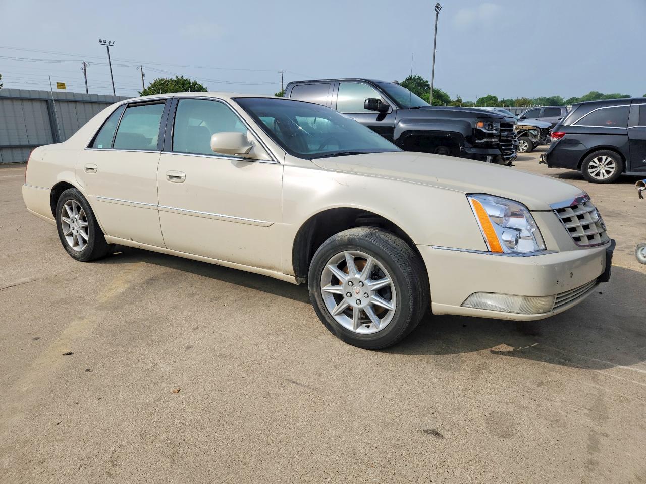 Cadillac DTS Premium Collection