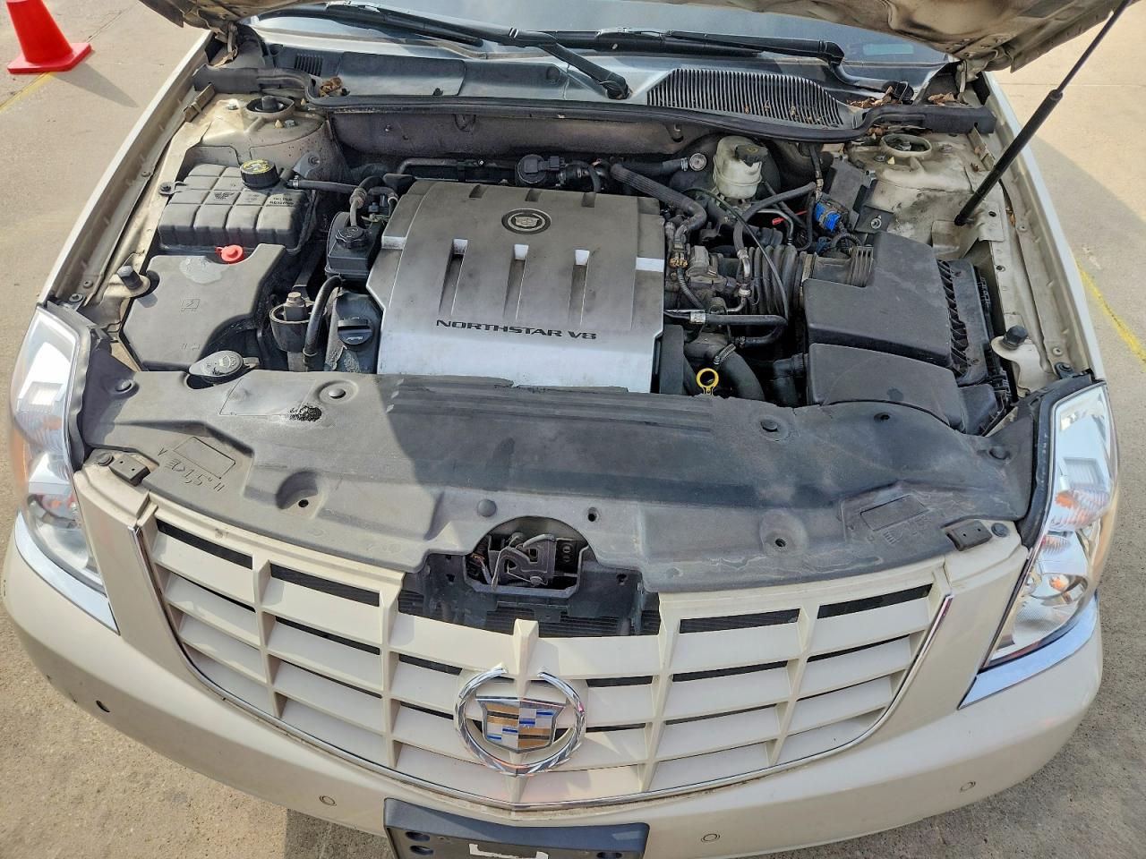 Cadillac DTS Premium Collection