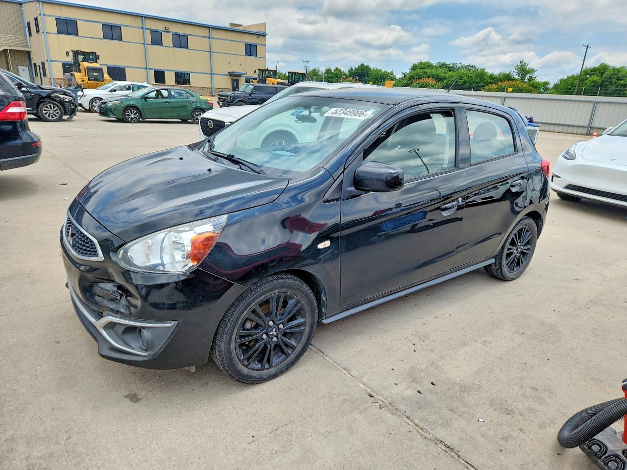 Salvage Mitsubishi Mirage Image