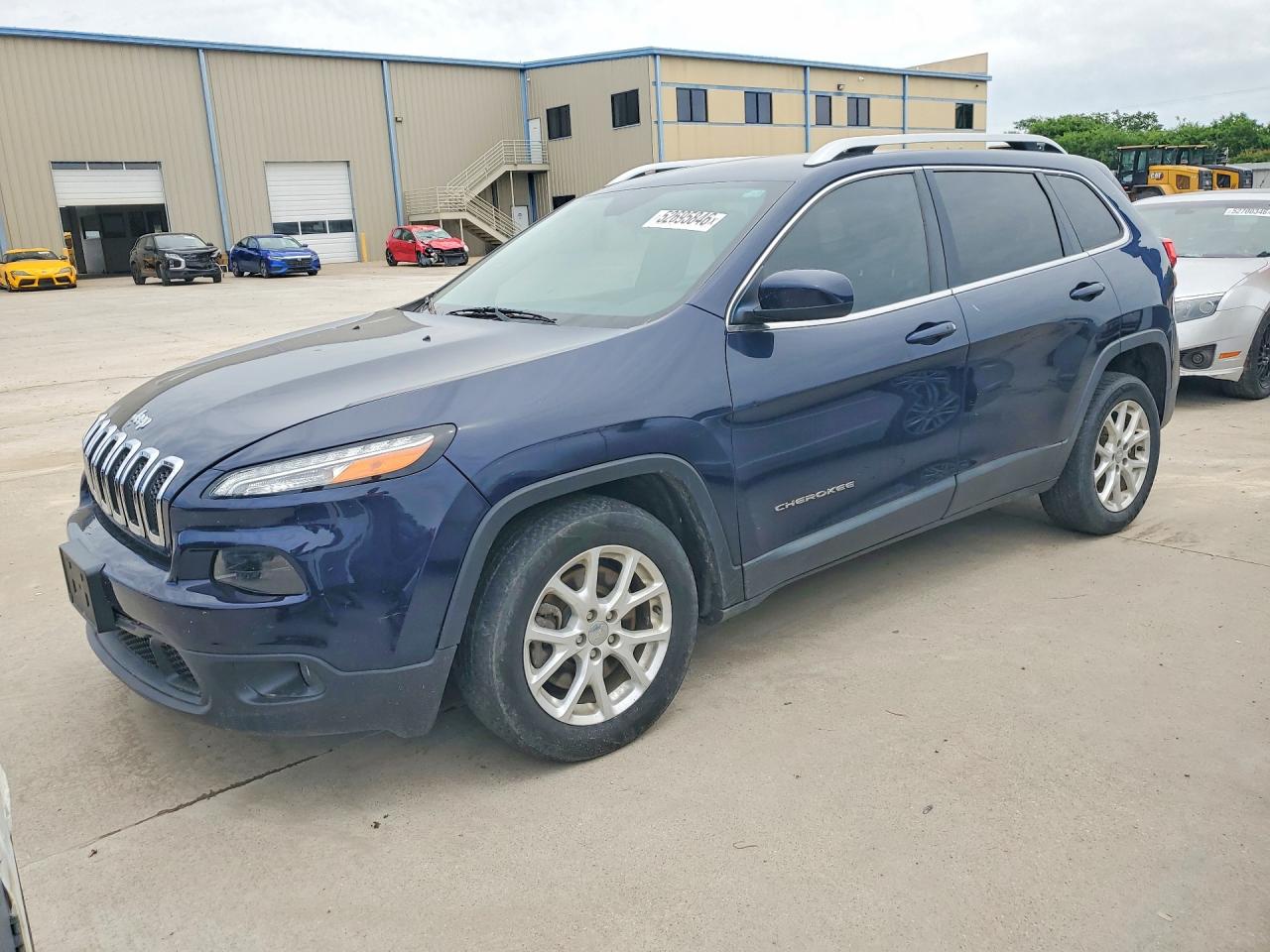Salvage Jeep Cherokee Image