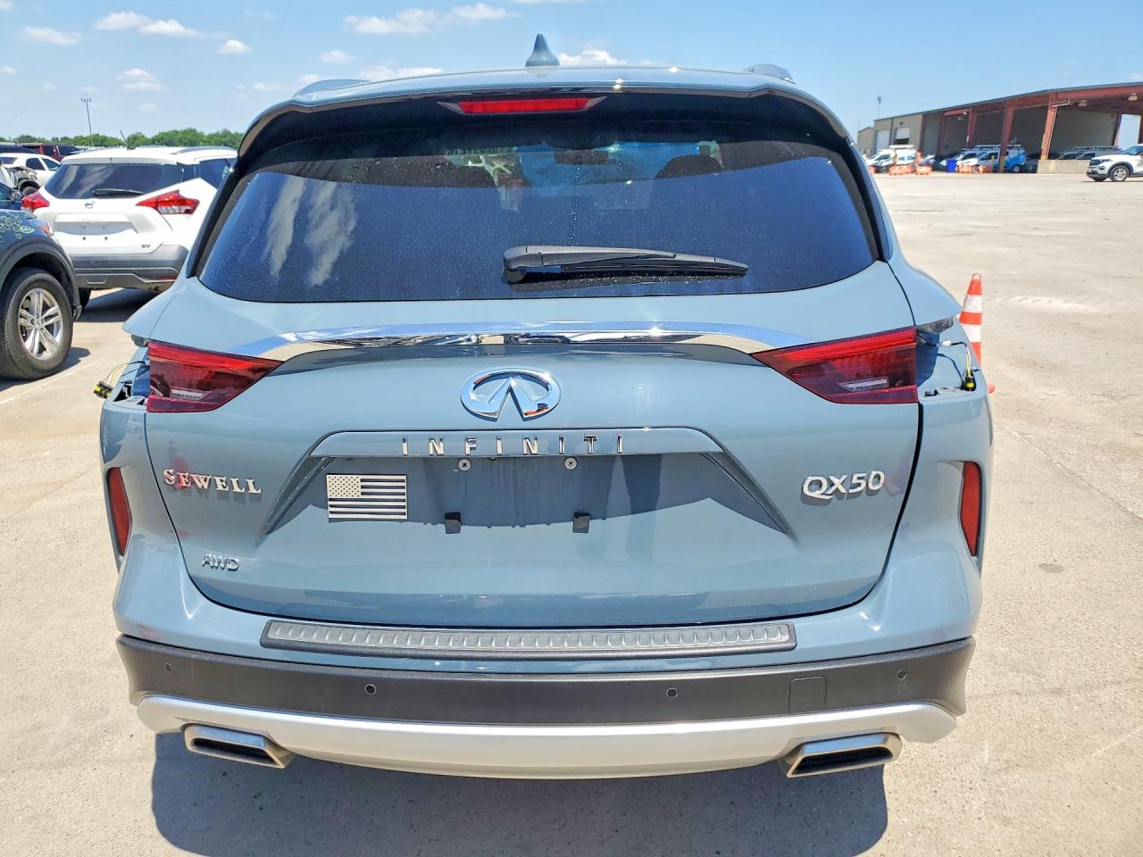 INFINITI Qx Sensory