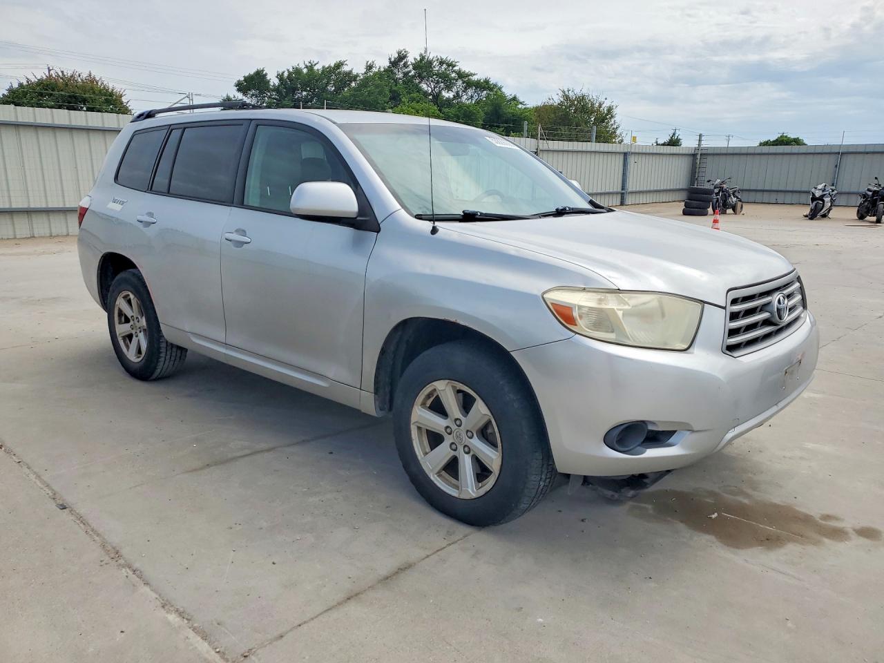 Toyota Highlander Base
