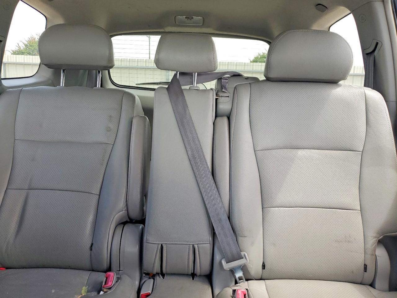 Toyota Highlander Base