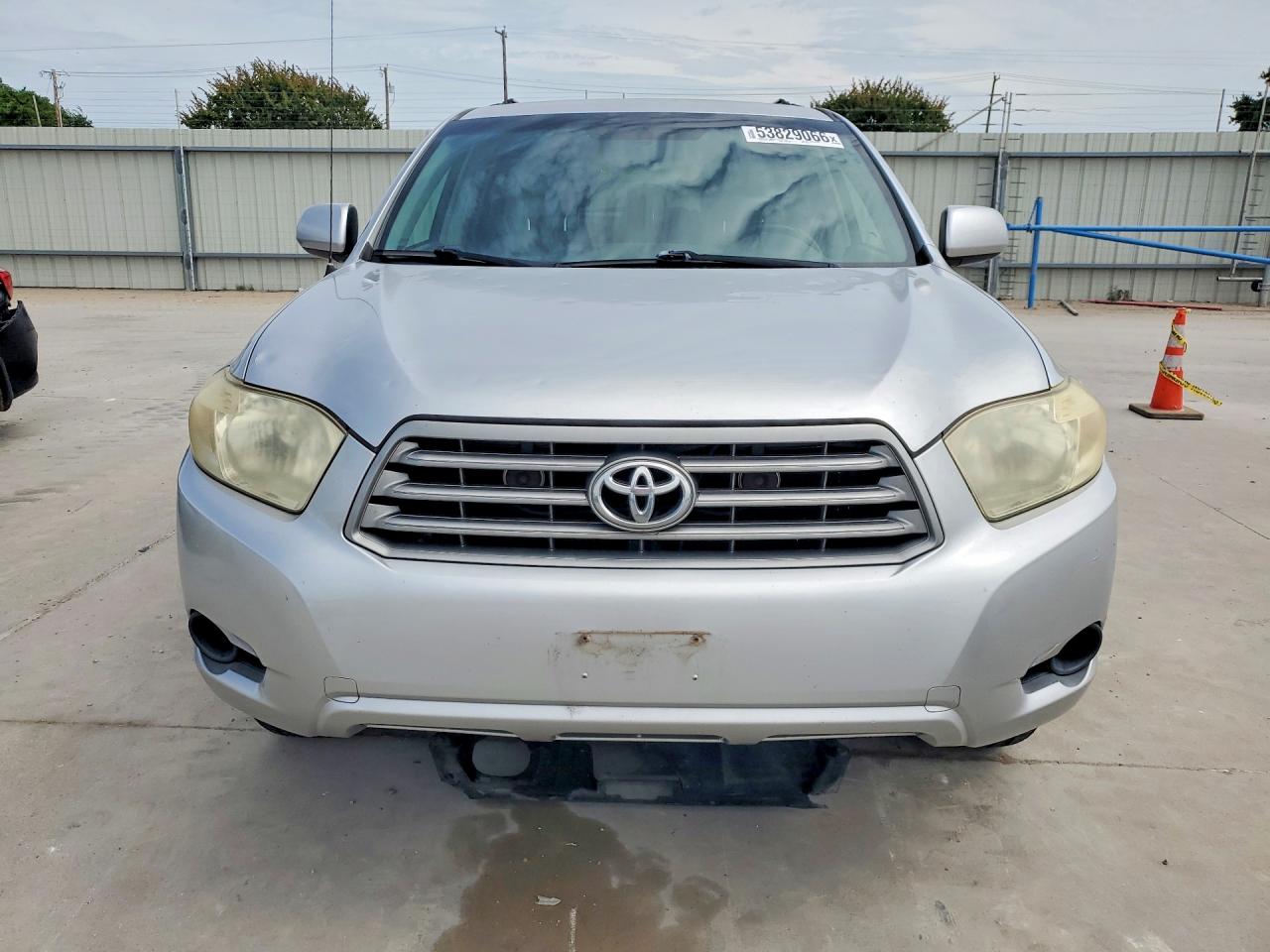 Toyota Highlander Base