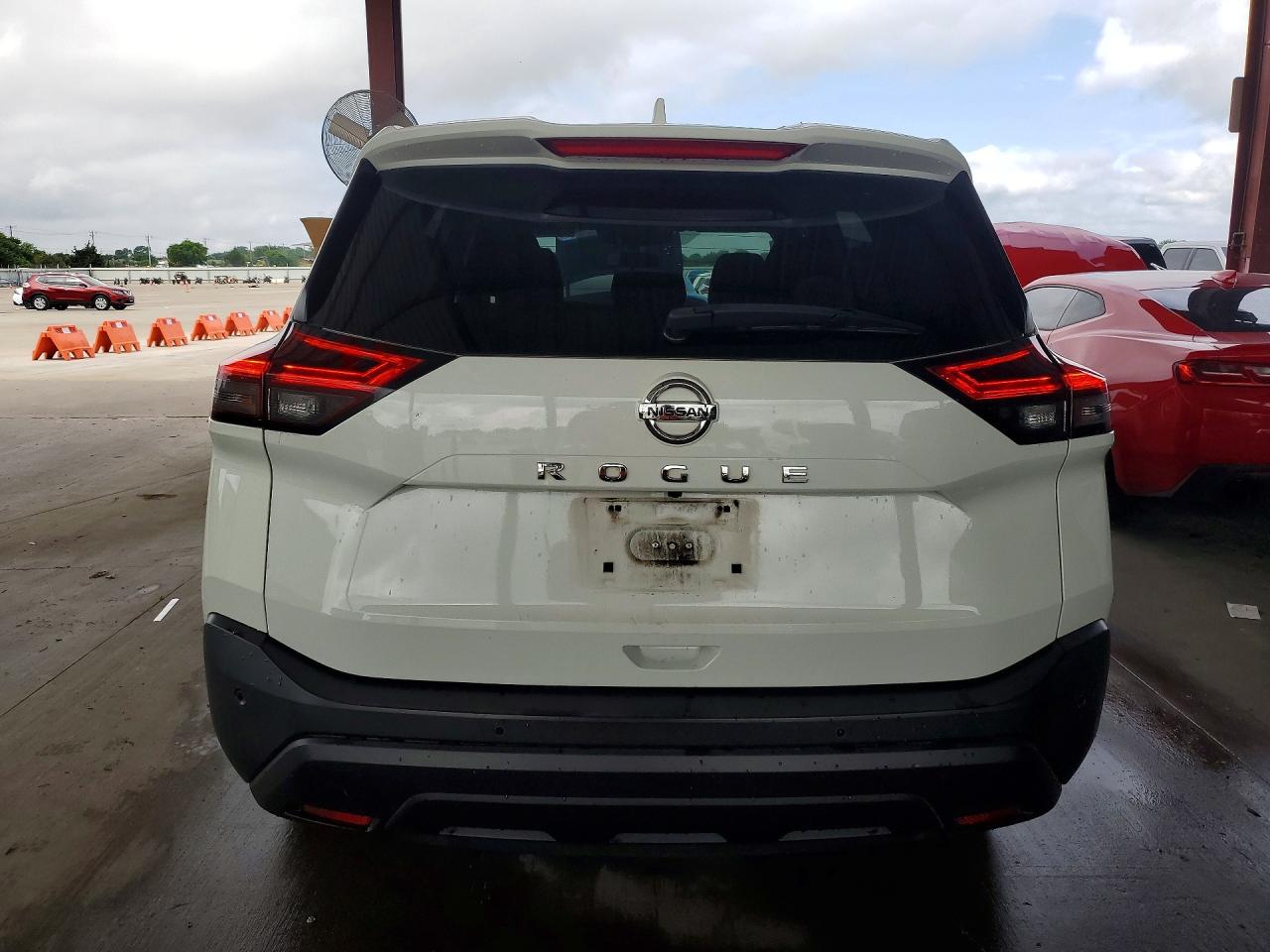 Nissan Rogue S