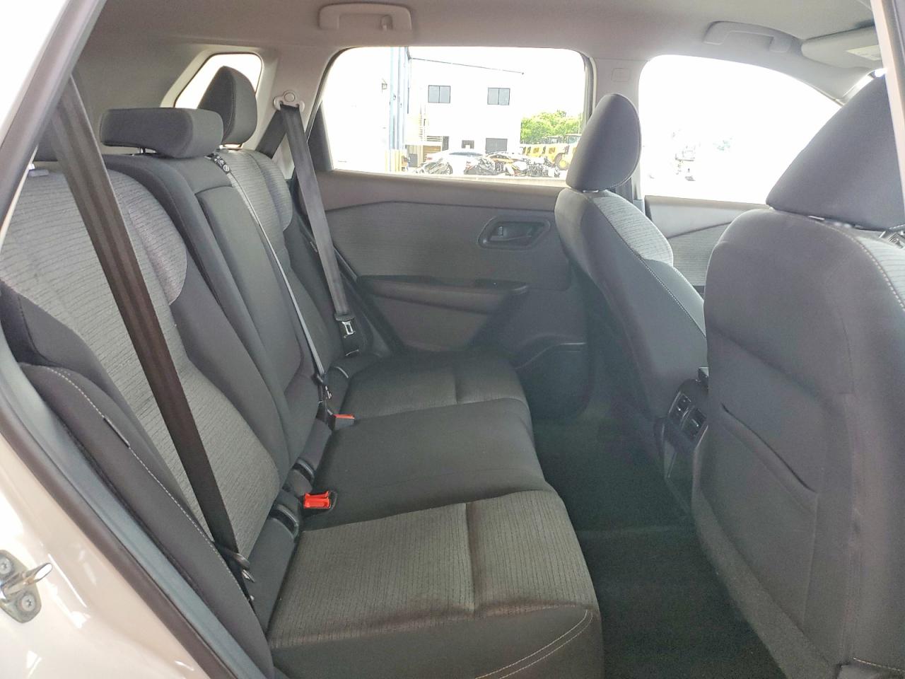 Nissan Rogue S
