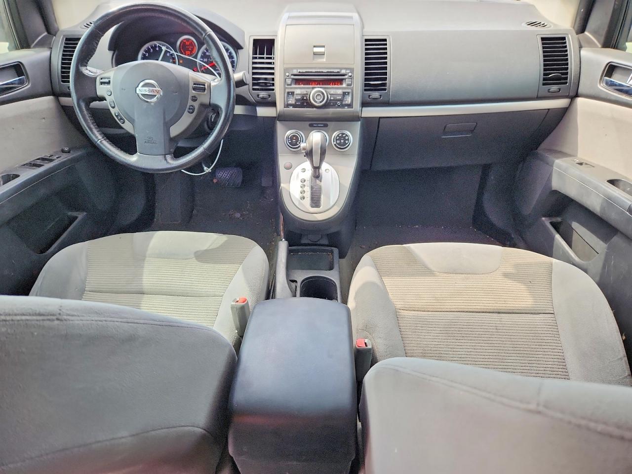Nissan Sentra 2.0