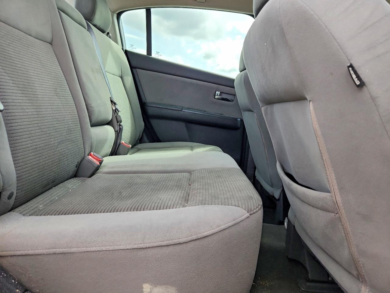 Nissan Sentra 2.0