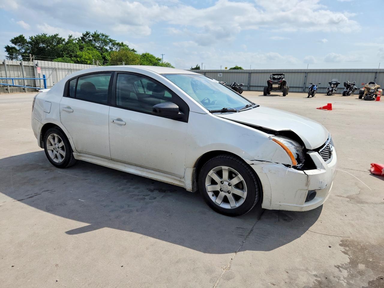 Nissan Sentra 2.0