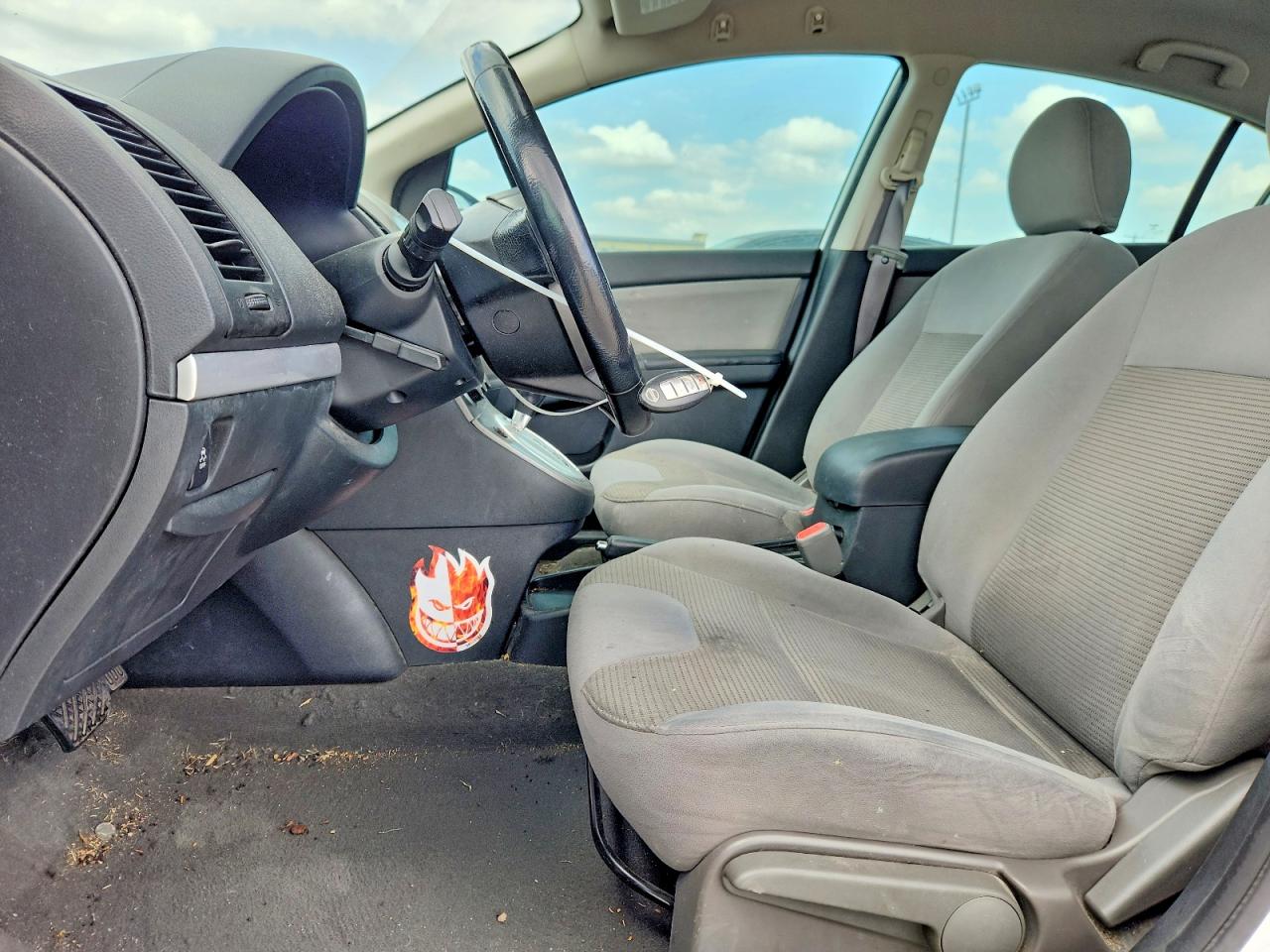 Nissan Sentra 2.0