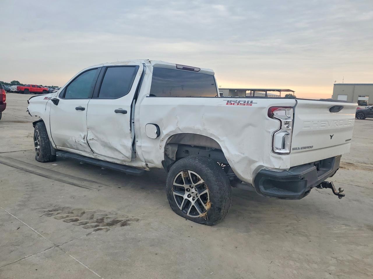 Chevrolet Silverado K1500 Trail Boss Custom