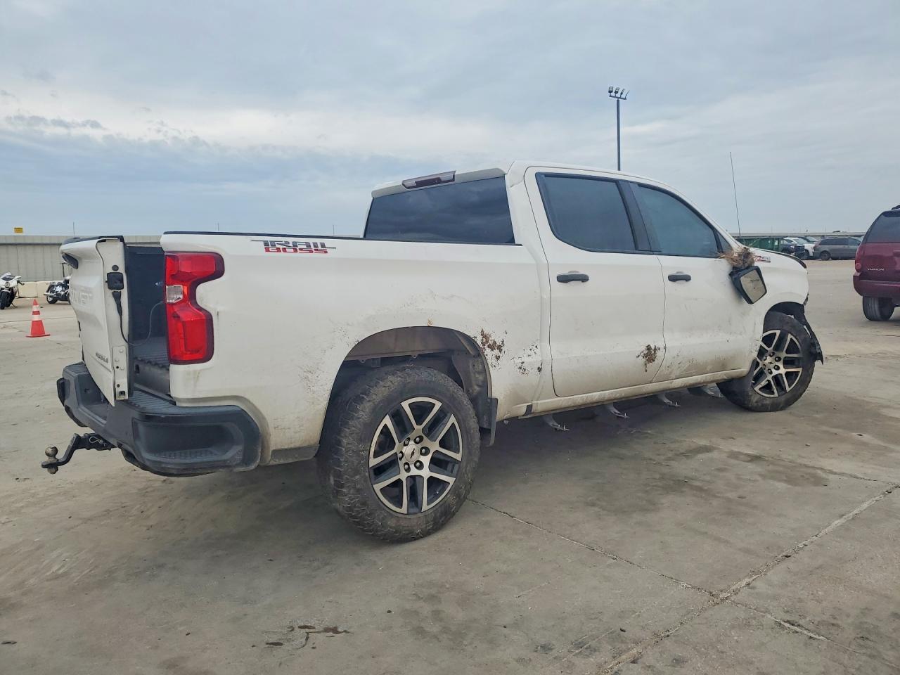 Chevrolet Silverado K1500 Trail Boss Custom