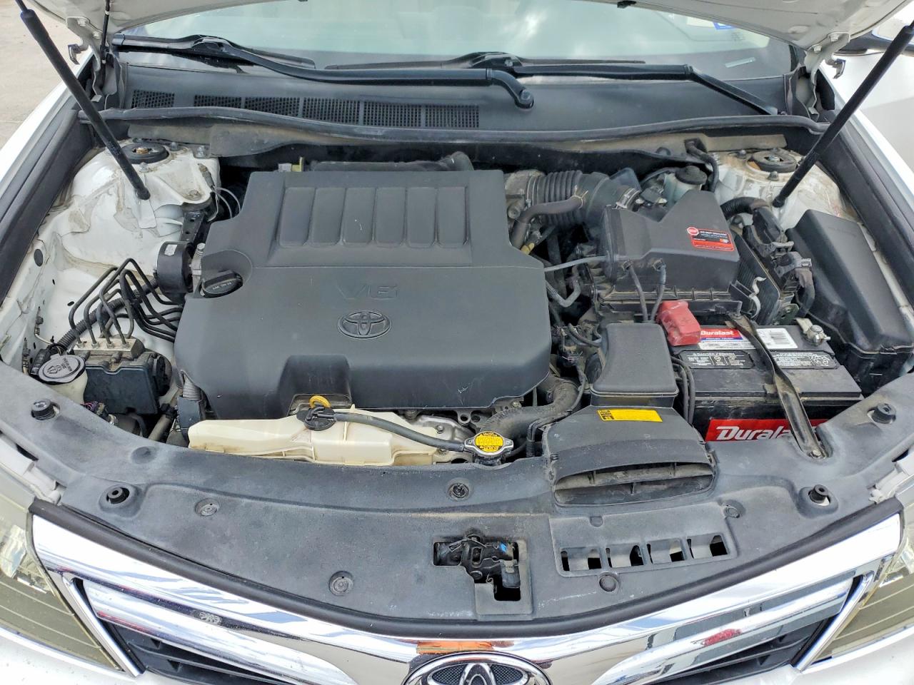 Toyota Camry Xle V6