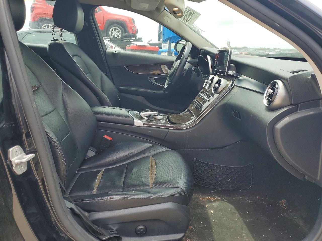 Mercedes-Benz C-Class 300