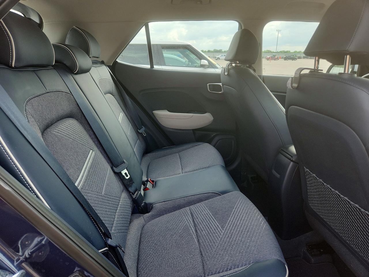 Hyundai Venue Deni Denim