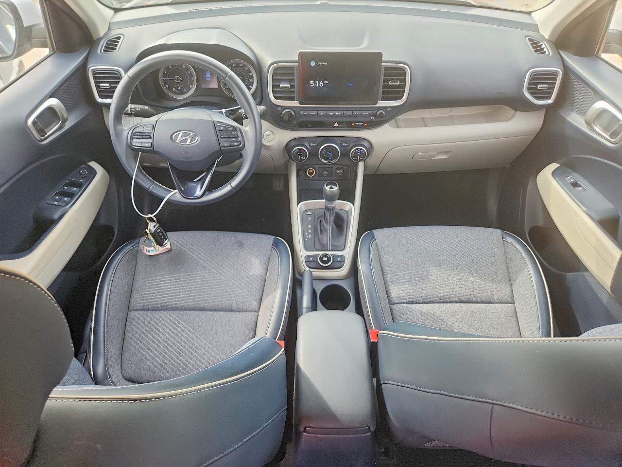 Hyundai Venue Deni Denim