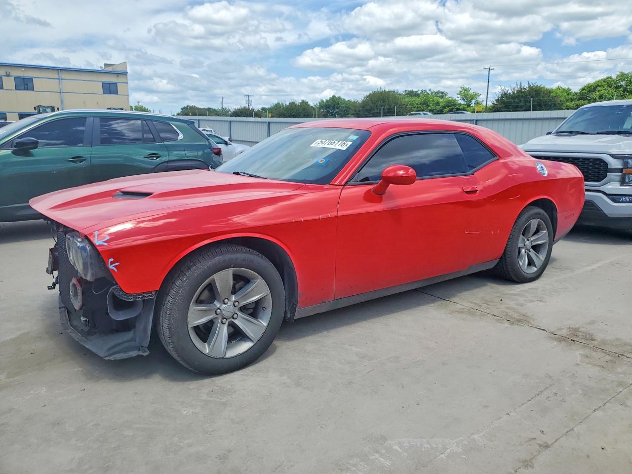 Salvage Dodge Challenger Image