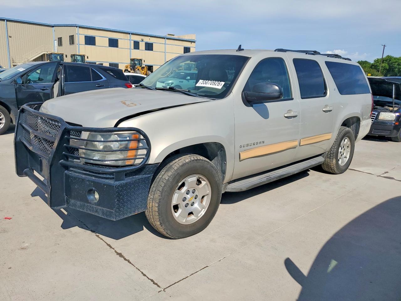 Salvage Chevrolet Suburban Image