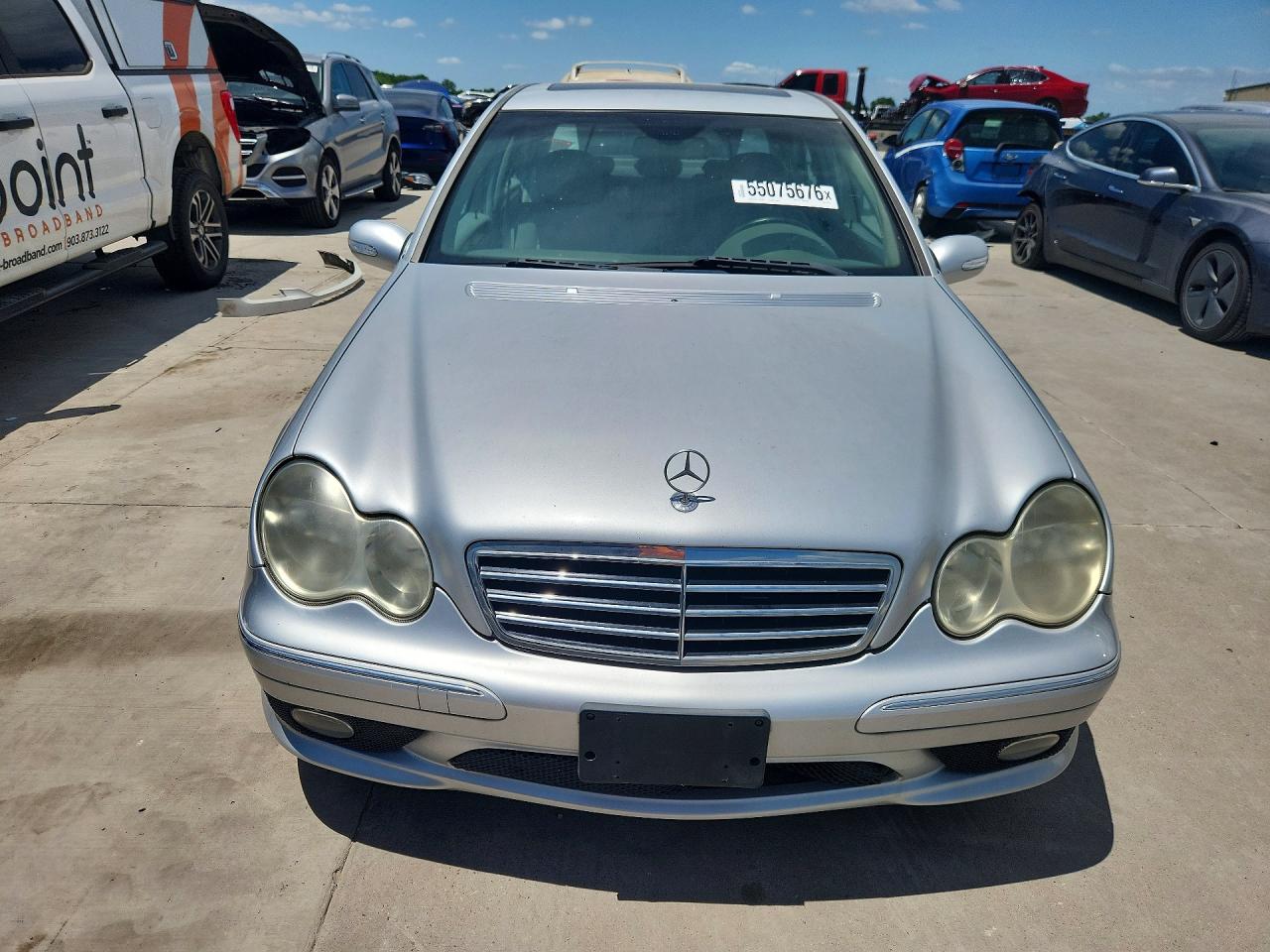 Mercedes-Benz C-Class 230