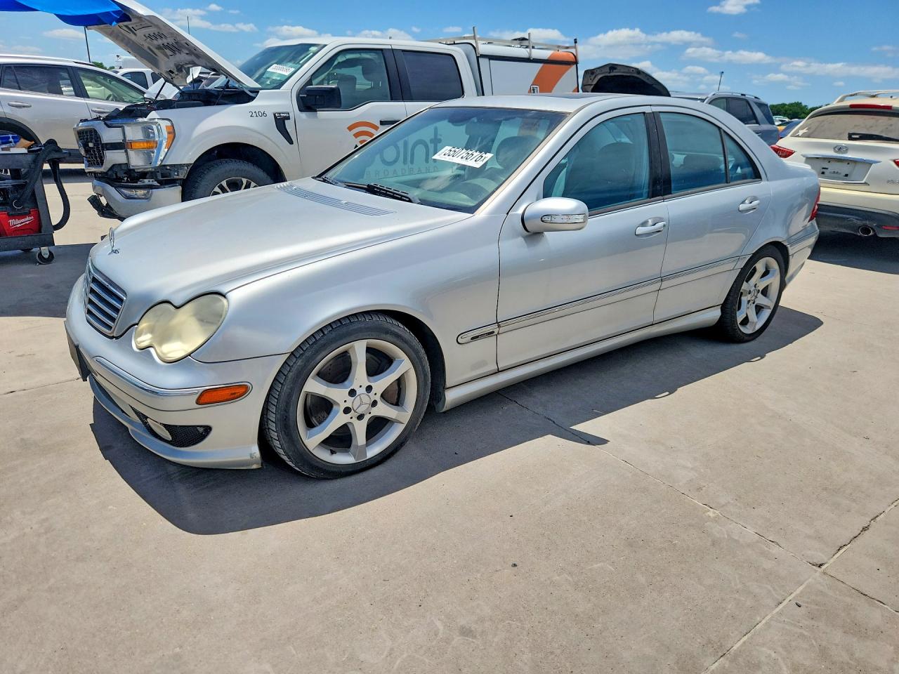 Salvage Mercedes-Benz C-Class Image