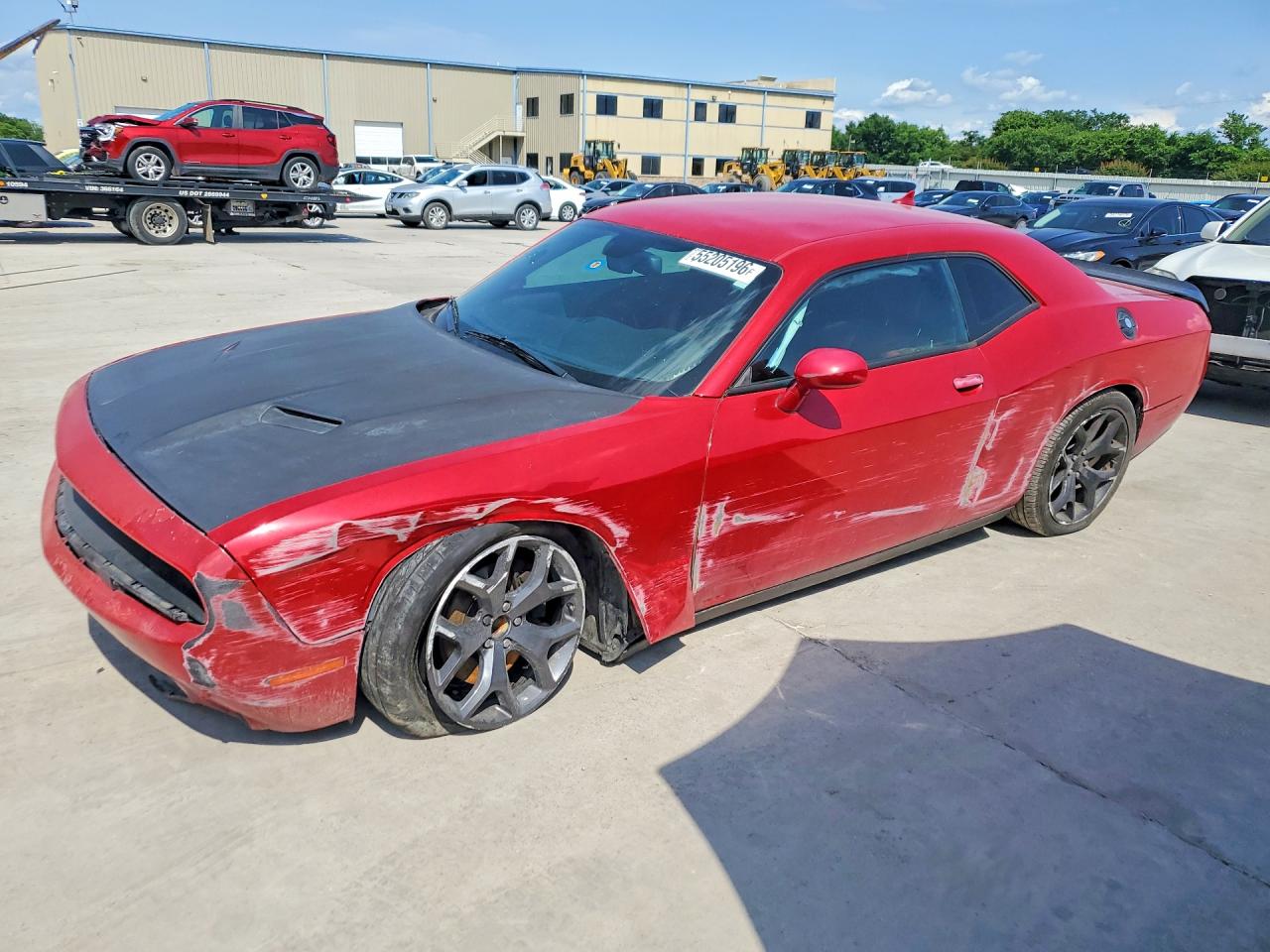 Salvage Dodge Challenger Image