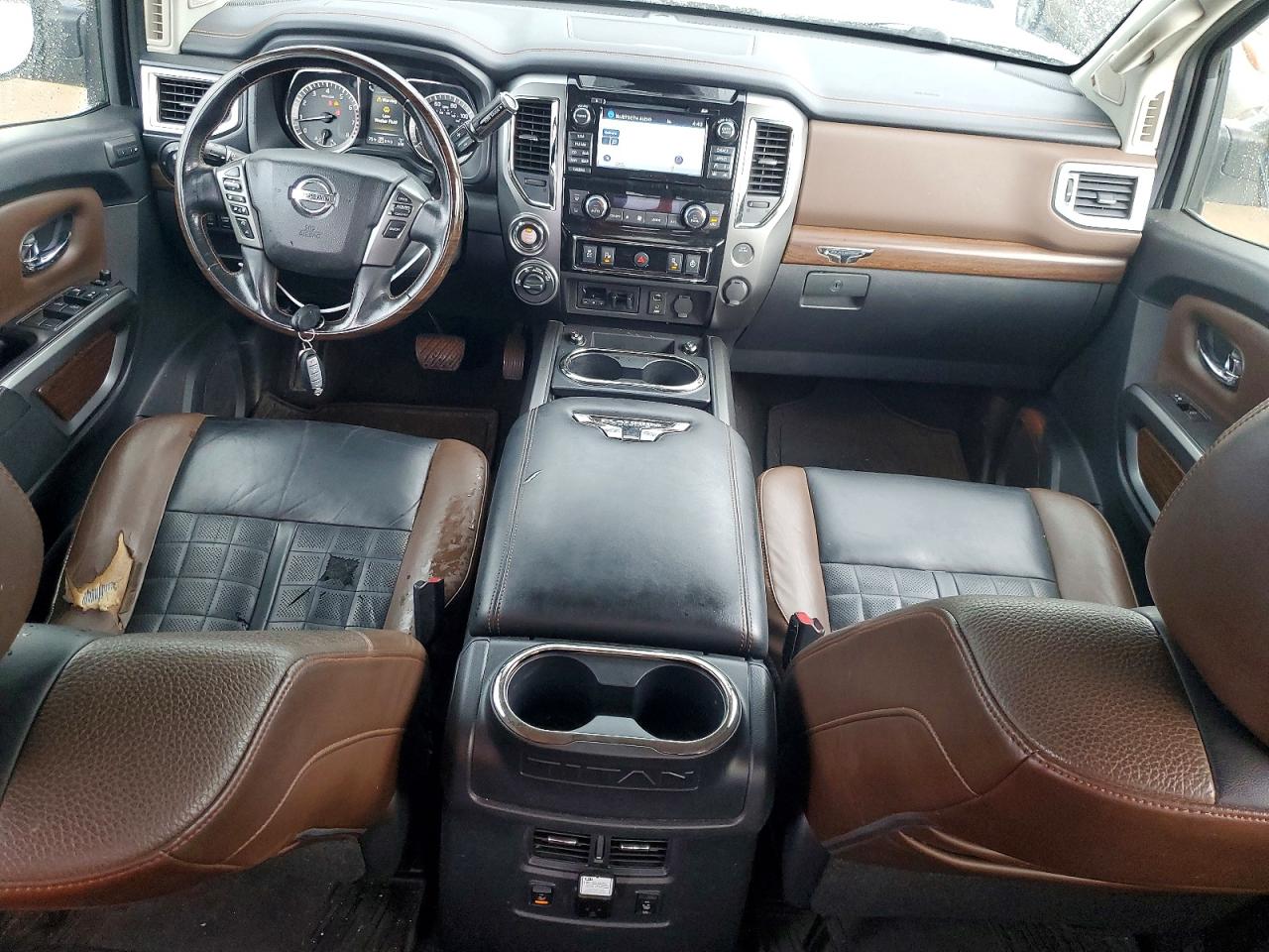 Nissan Titan Platinum Reserve