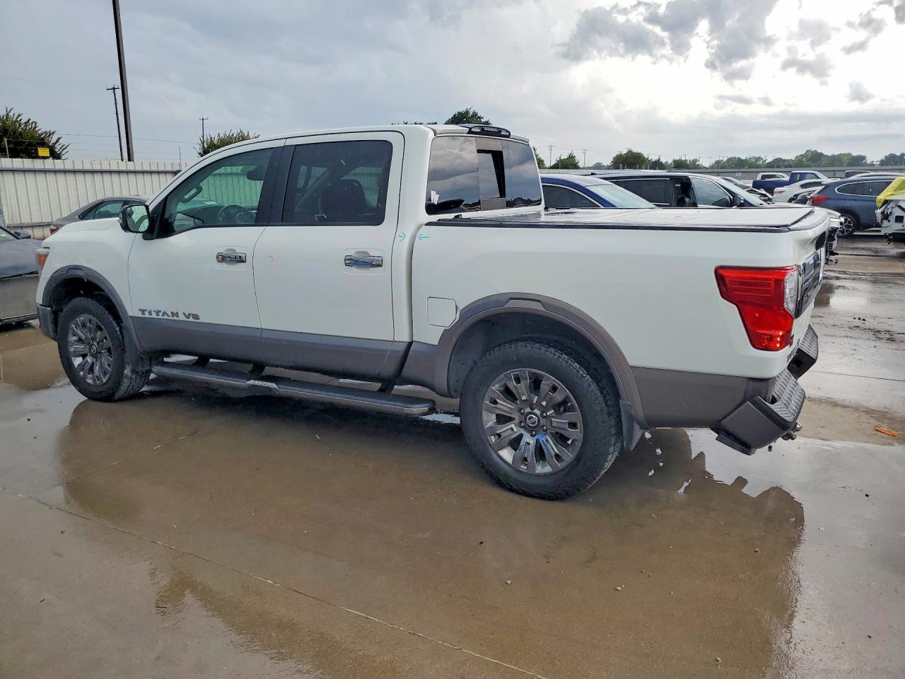 Nissan Titan Platinum Reserve