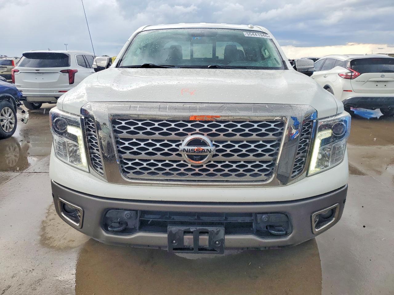 Nissan Titan Platinum Reserve