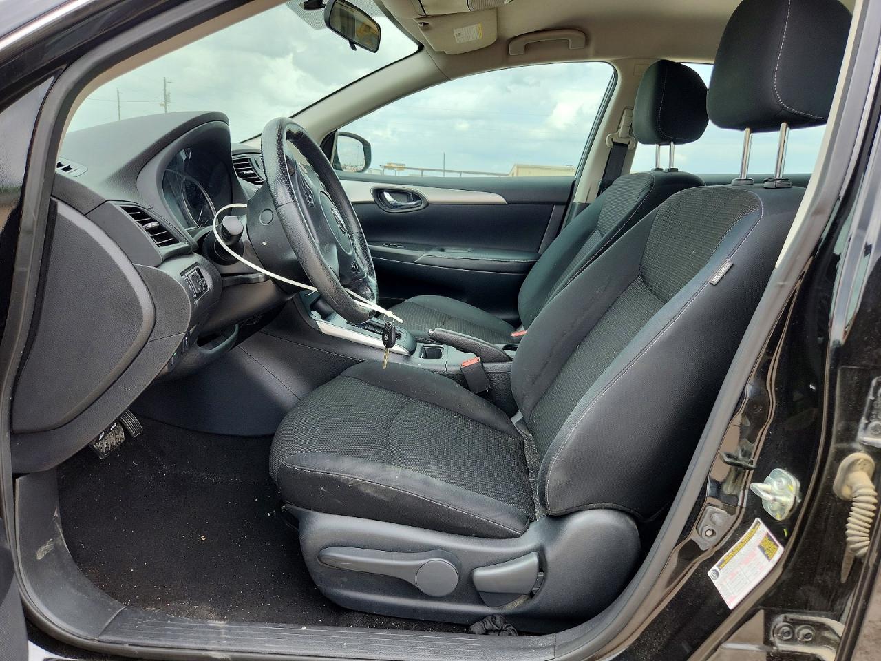 Nissan Sentra S