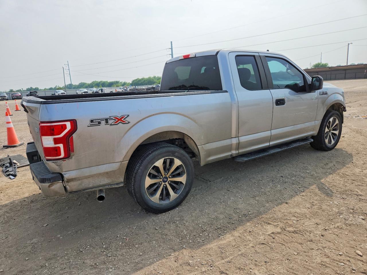 Ford F-150 Super Cab
