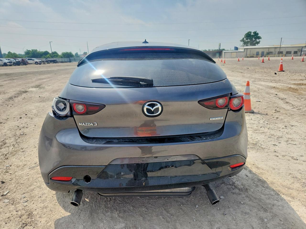 Mazda 3 Premium