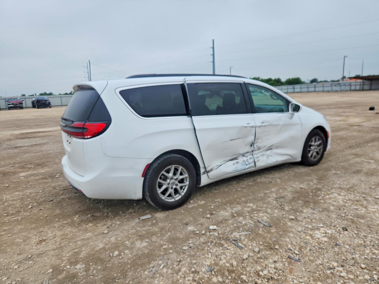 Chrysler Pacifica Touring L