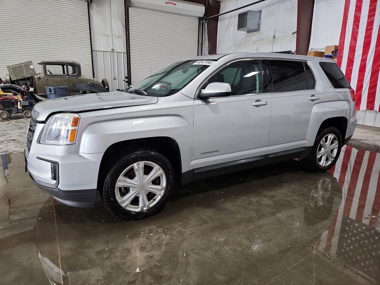 Salvage GMC Terrain Image