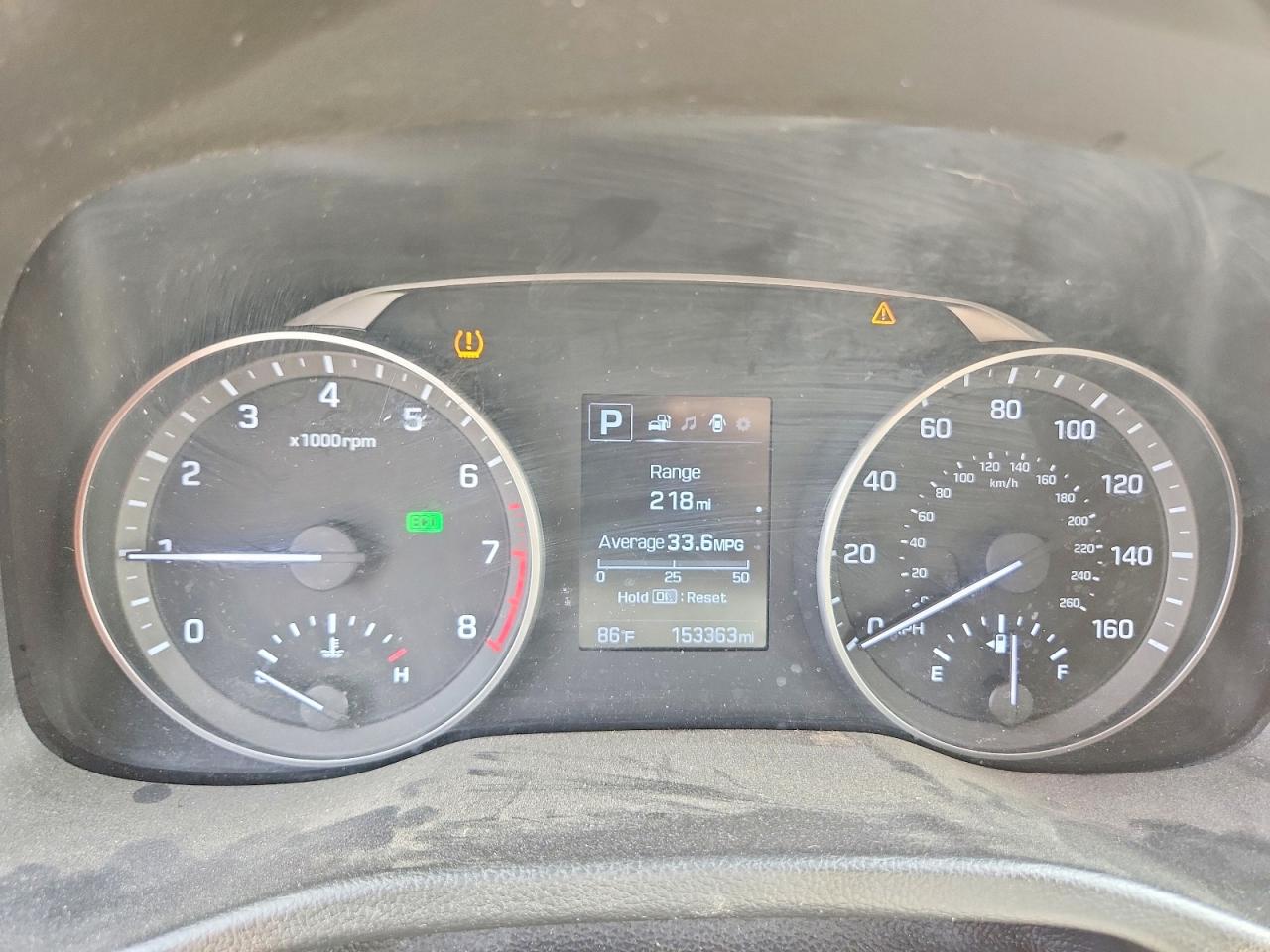 Hyundai ELANTRA Value Edition